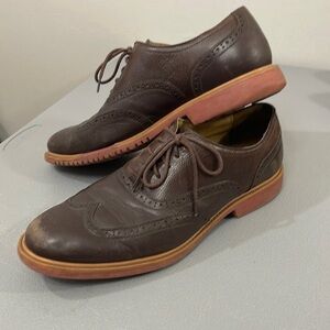 Cole Haan Oxford. Brown. Size 10.5.